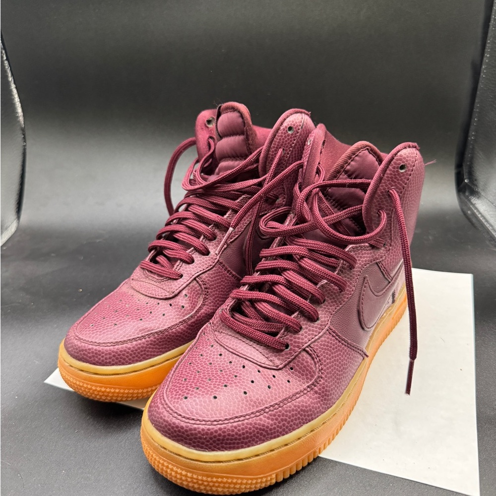 Nike Air Force 1